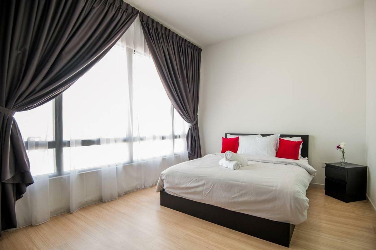 Usj One Homestay @ Subang Homestay Субанг Джая Екстериор снимка