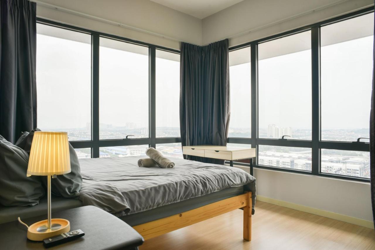 Usj One Homestay @ Subang Homestay Субанг Джая Екстериор снимка