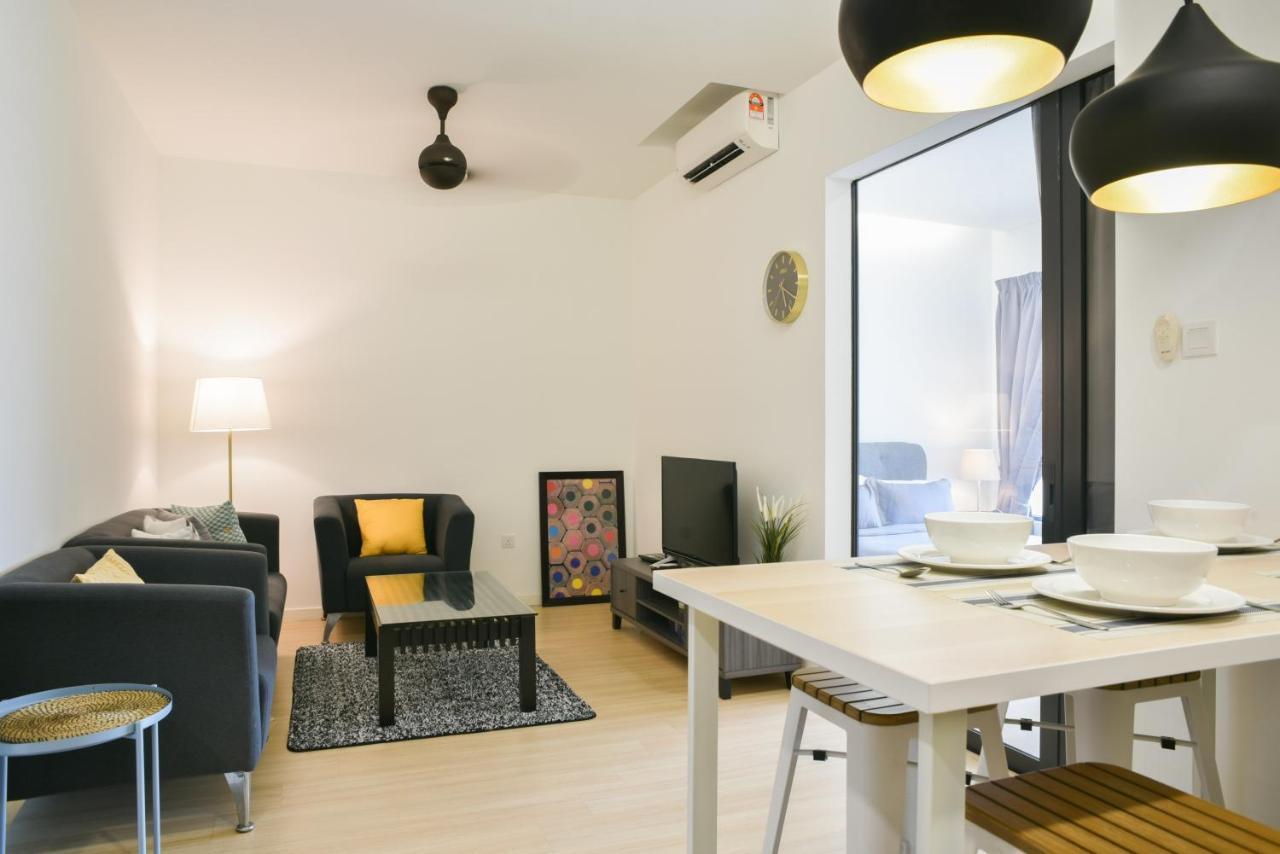 Usj One Homestay @ Subang Homestay Субанг Джая Екстериор снимка