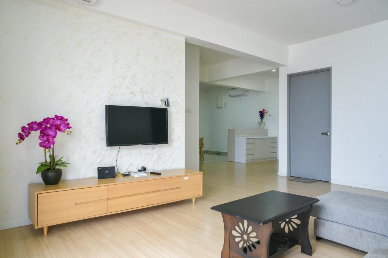 Usj One Homestay @ Subang Homestay Субанг Джая Екстериор снимка